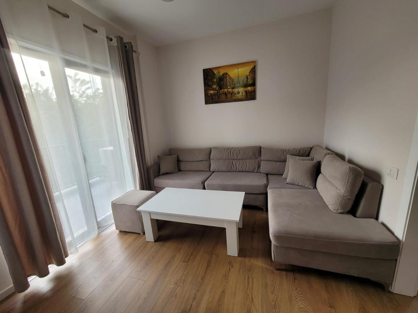 Enes Apartment Tirane Luaran gambar